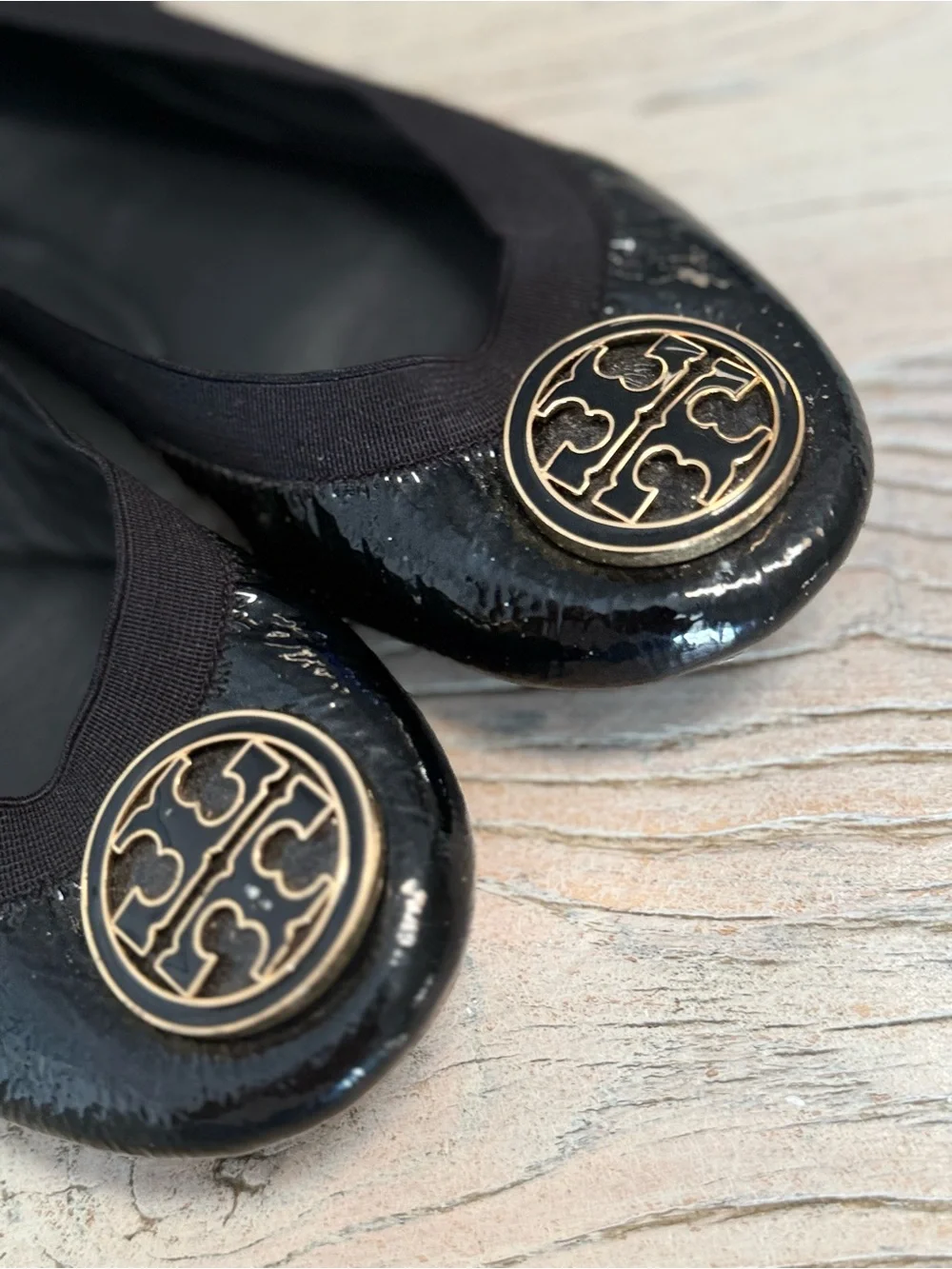 Tory Burch Black Patent Leather Logo Ballet Flats Size 7M